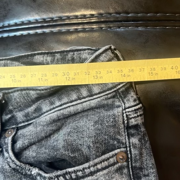 American Eagle Jeans. - Picture 4 of 4